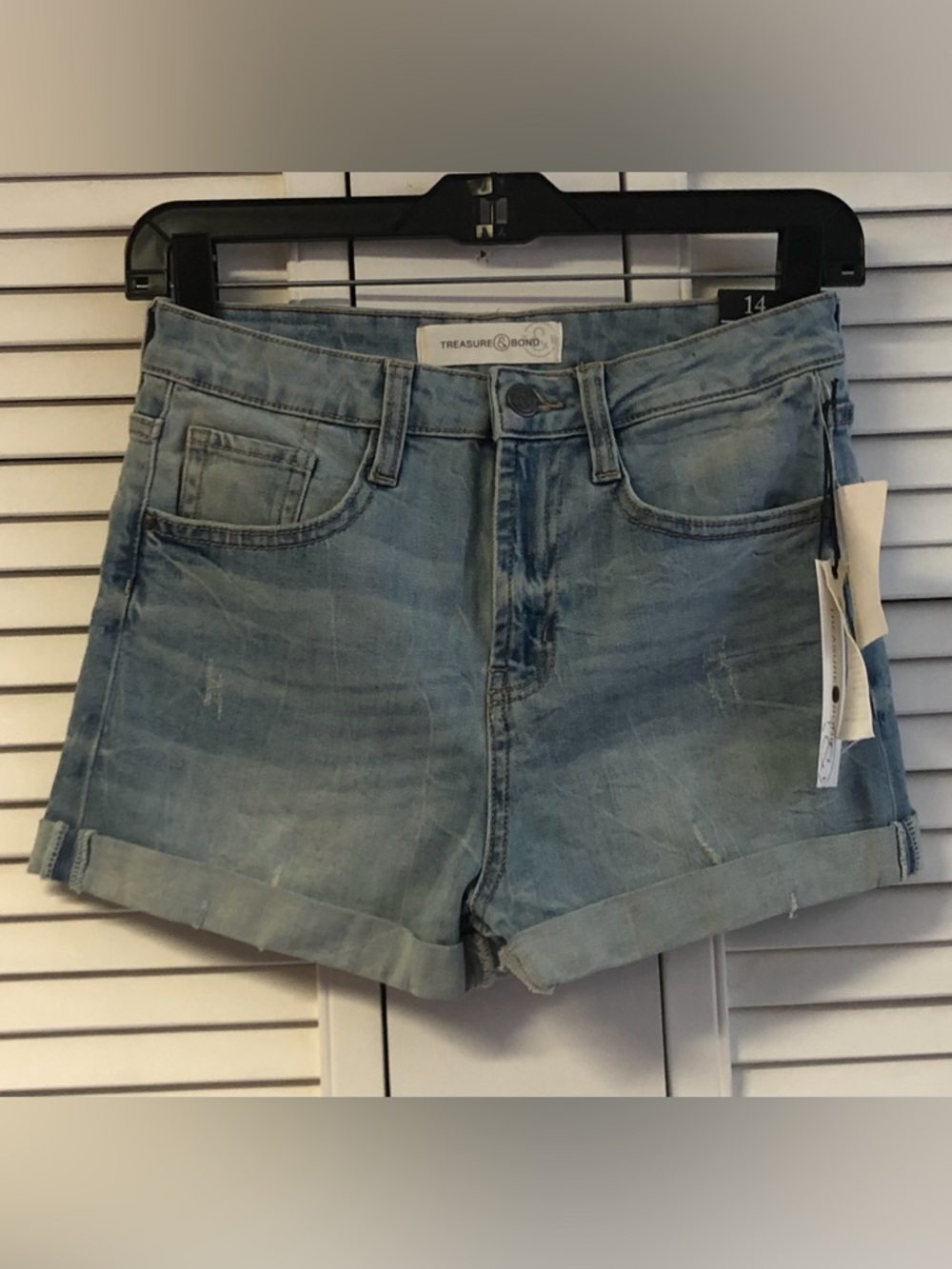 Treasure & Bond girls size 14 Light Wash Denim Cuffed Shorts nwt